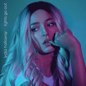 龙卷被出焯白水
